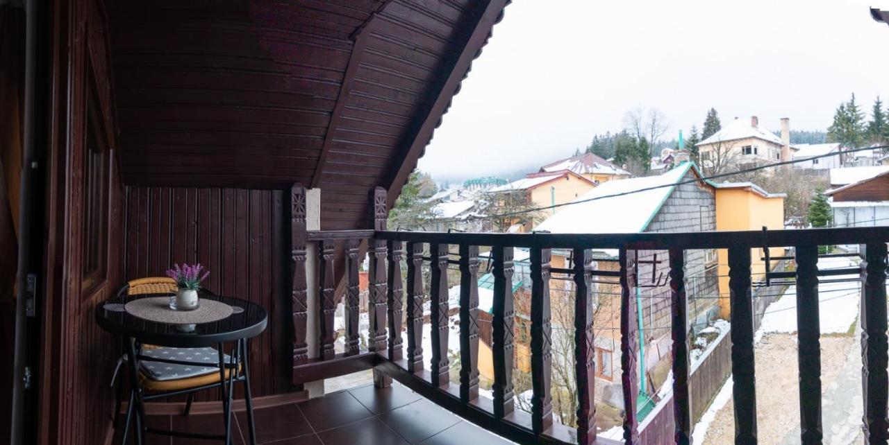 Hotel Casa Lazar Buşteni Zewnętrze zdjęcie